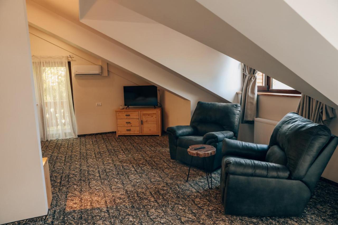 Popasul Domnesc- Resort& Spa- Voronet Vue ภายนอก รูปภาพ